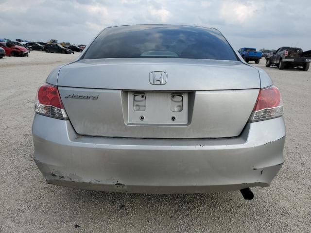 Photo 5 VIN: 1HGCP2F33AA036607 - HONDA ACCORD LX 