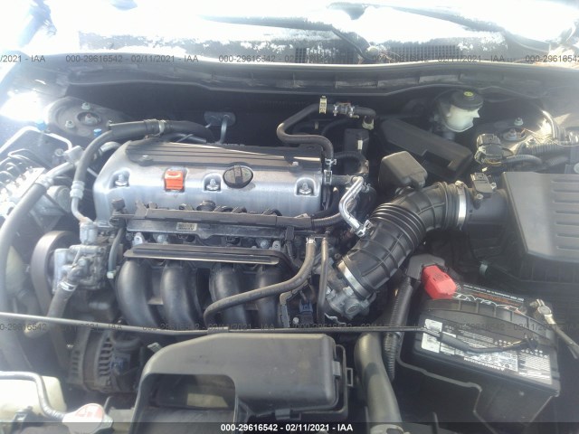 Photo 9 VIN: 1HGCP2F33AA053973 - HONDA ACCORD SDN 