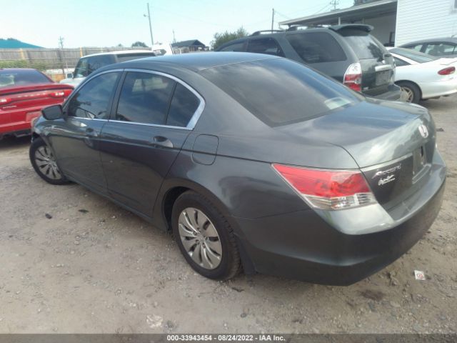 Photo 2 VIN: 1HGCP2F33AA057120 - HONDA ACCORD SDN 