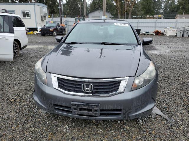 Photo 4 VIN: 1HGCP2F33AA063757 - HONDA ACCORD LX 