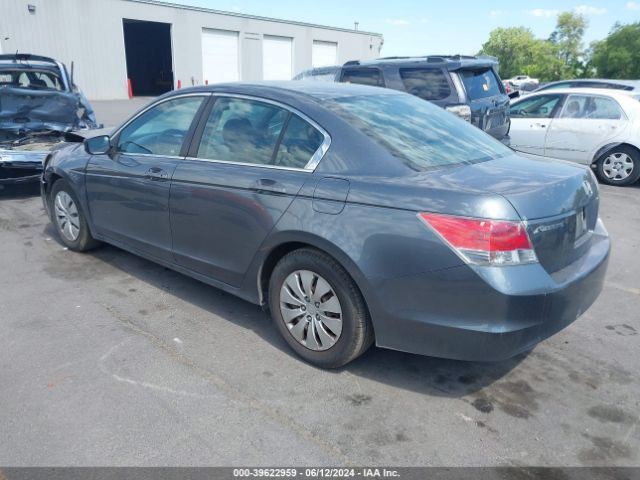 Photo 2 VIN: 1HGCP2F33AA063953 - HONDA ACCORD 