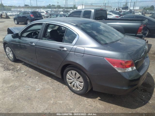 Photo 2 VIN: 1HGCP2F33AA075763 - HONDA ACCORD SDN 