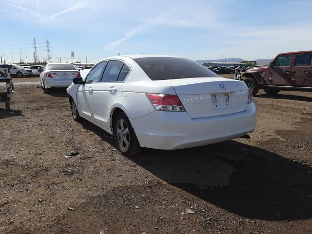 Photo 2 VIN: 1HGCP2F33AA077237 - HONDA ACCORD LX 