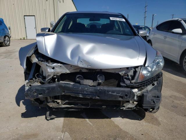 Photo 4 VIN: 1HGCP2F33AA082860 - HONDA ACCORD 