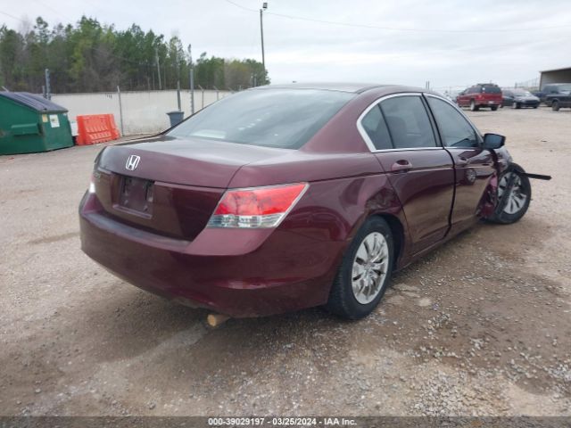 Photo 3 VIN: 1HGCP2F33AA102864 - HONDA ACCORD 