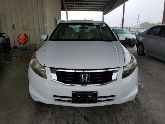 Photo 4 VIN: 1HGCP2F33AA105585 - HONDA ACCORD LX 