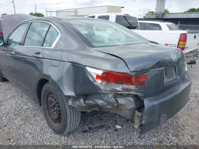 Photo 5 VIN: 1HGCP2F33AA137842 - HONDA ACCORD 