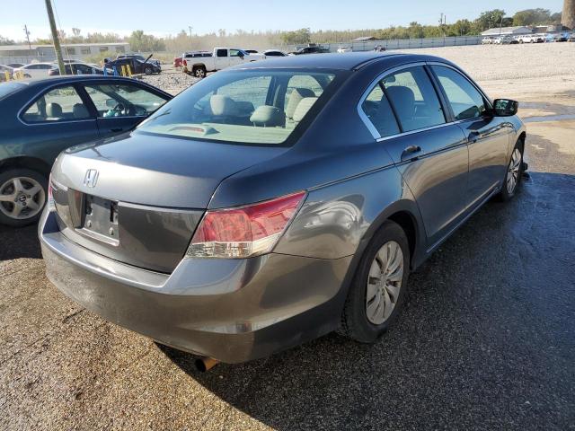 Photo 3 VIN: 1HGCP2F33AA162031 - HONDA ACCORD LX 