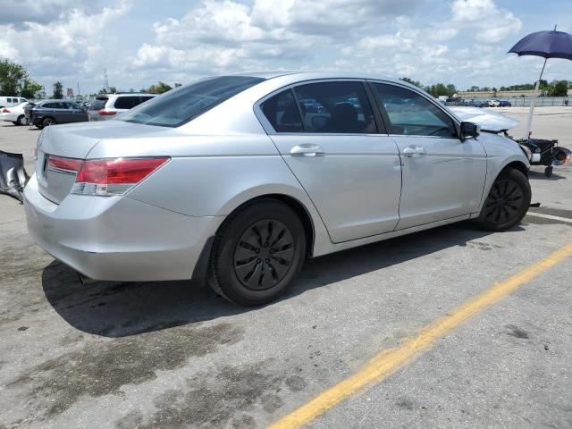 Photo 2 VIN: 1HGCP2F33BA008954 - HONDA ACCORD LX 