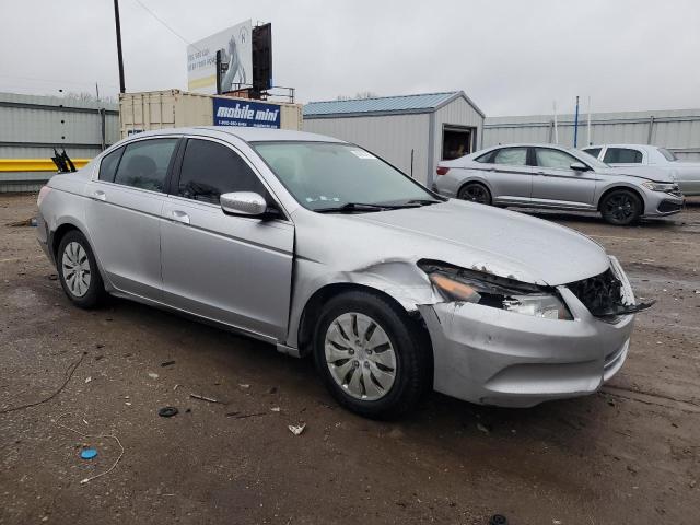 Photo 3 VIN: 1HGCP2F33BA014446 - HONDA ACCORD 