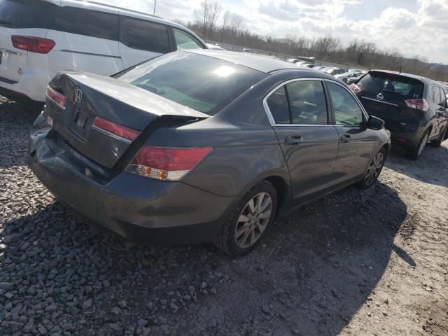 Photo 2 VIN: 1HGCP2F33BA020084 - HONDA ACCORD LX 