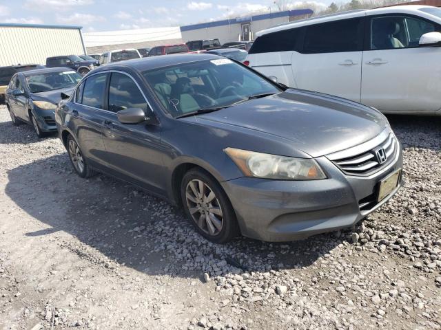 Photo 3 VIN: 1HGCP2F33BA020084 - HONDA ACCORD LX 