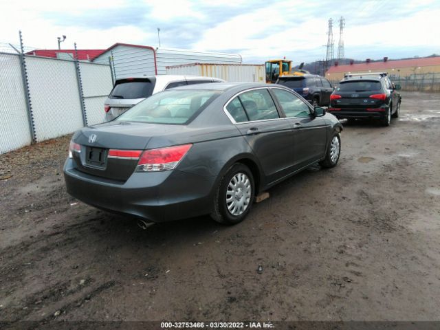 Photo 3 VIN: 1HGCP2F33BA025110 - HONDA ACCORD SDN 