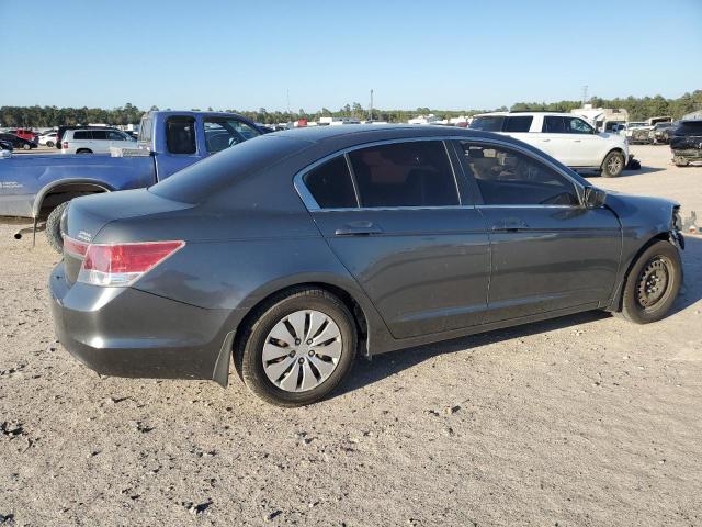 Photo 2 VIN: 1HGCP2F33BA052856 - HONDA ACCORD LX 