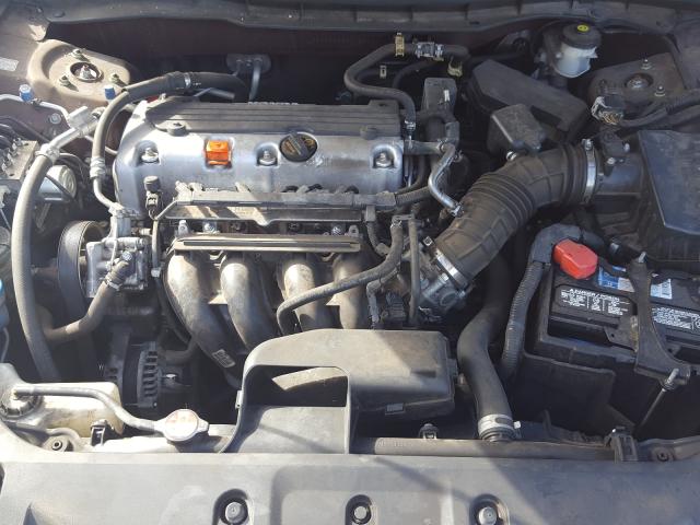 Photo 6 VIN: 1HGCP2F33BA056082 - HONDA ACCORD LX 