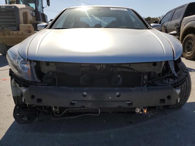 Photo 4 VIN: 1HGCP2F33BA065882 - HONDA ACCORD LX 