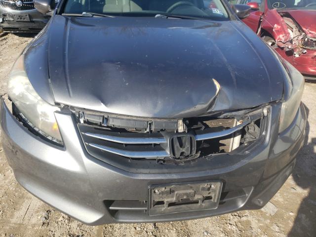 Photo 6 VIN: 1HGCP2F33BA090555 - HONDA ACCORD LX 