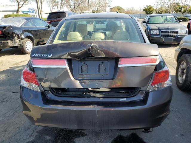 Photo 5 VIN: 1HGCP2F33BA111808 - HONDA ACCORD LX 