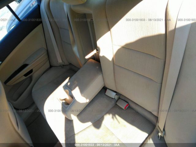 Photo 7 VIN: 1HGCP2F33BA126230 - HONDA ACCORD SDN 