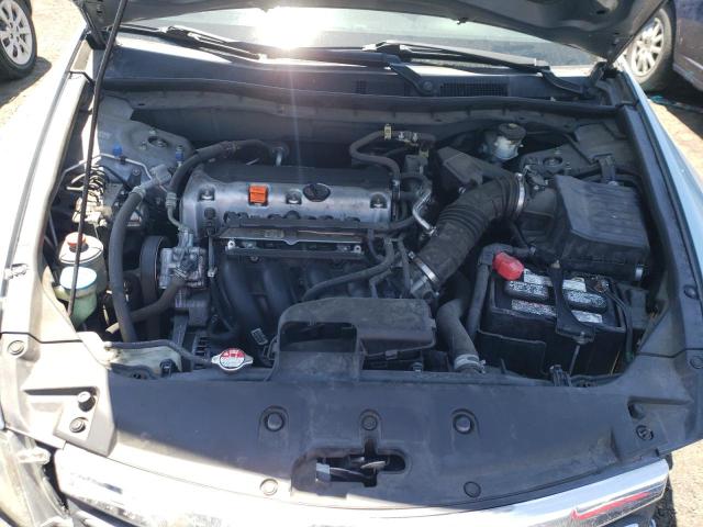 Photo 10 VIN: 1HGCP2F33BA130567 - HONDA ACCORD LX 