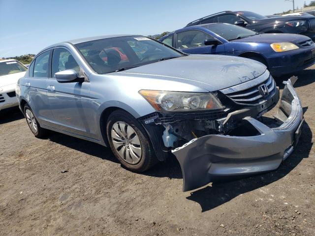 Photo 3 VIN: 1HGCP2F33BA130567 - HONDA ACCORD LX 