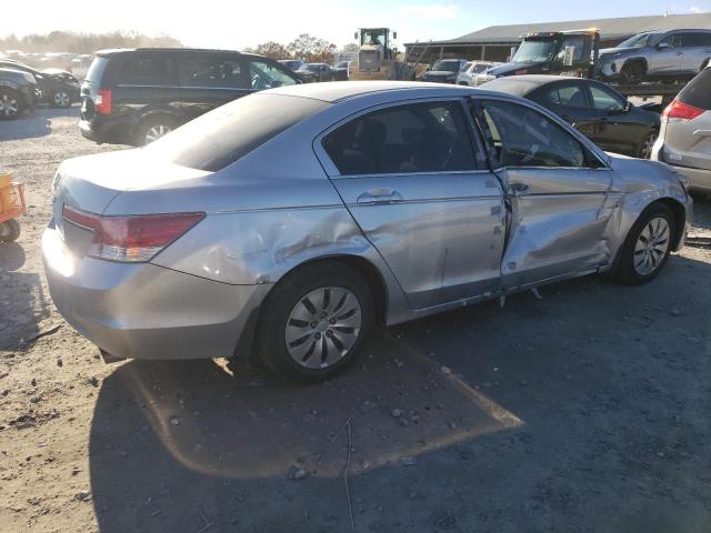 Photo 2 VIN: 1HGCP2F33BA138751 - HONDA ACCORD LX 