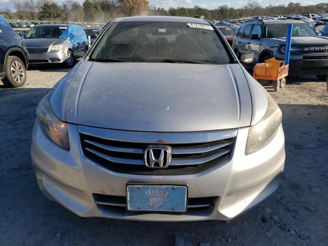 Photo 4 VIN: 1HGCP2F33BA138751 - HONDA ACCORD LX 