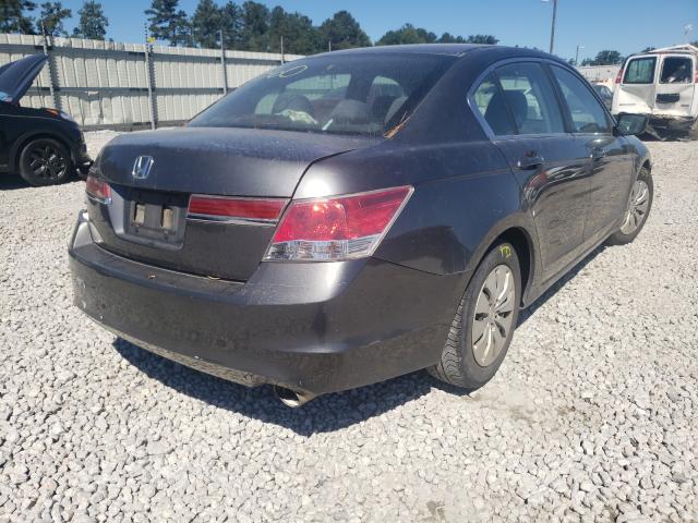 Photo 3 VIN: 1HGCP2F33BA157719 - HONDA ACCORD LX 