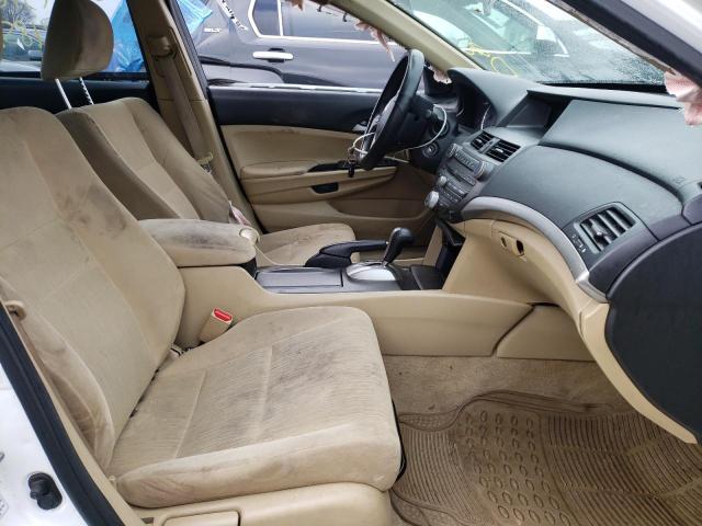 Photo 4 VIN: 1HGCP2F33CA002167 - HONDA ACCORD LX 