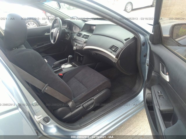 Photo 4 VIN: 1HGCP2F33CA077502 - HONDA ACCORD SDN 