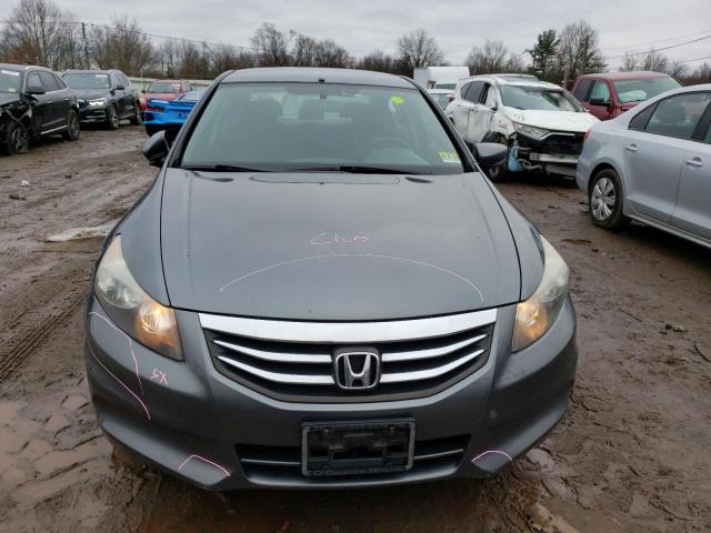 Photo 4 VIN: 1HGCP2F33CA117030 - HONDA ACCORD LX 