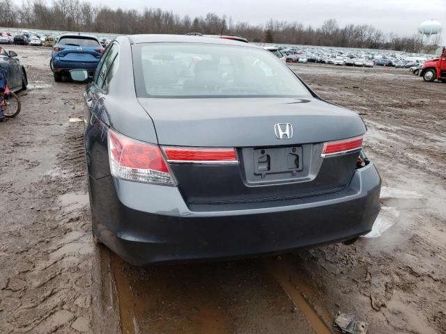 Photo 5 VIN: 1HGCP2F33CA117030 - HONDA ACCORD LX 