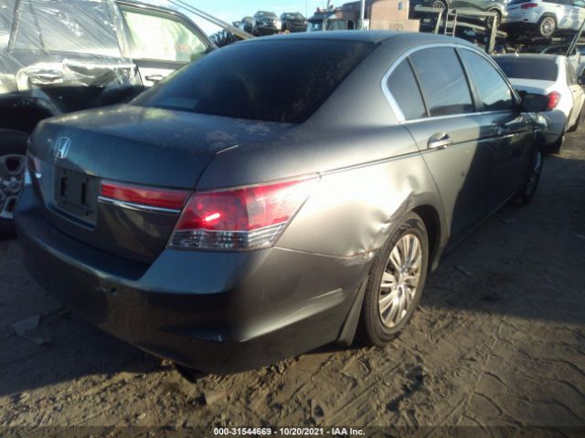 Photo 3 VIN: 1HGCP2F33CA134782 - HONDA ACCORD SDN 