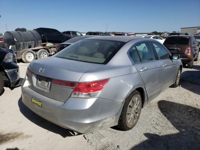 Photo 3 VIN: 1HGCP2F33CA145846 - HONDA ACCORD LX 