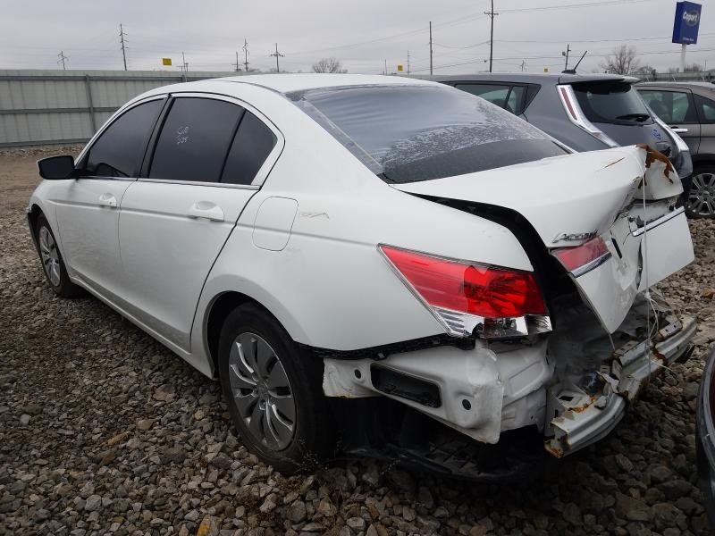 Photo 2 VIN: 1HGCP2F33CA182105 - HONDA ACCORD LX 