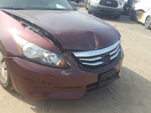 Photo 8 VIN: 1HGCP2F33CA183108 - HONDA ACCORD LX 