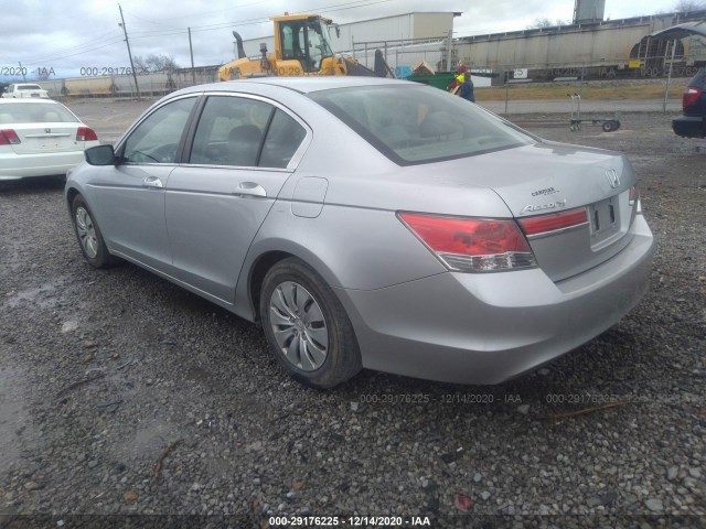 Photo 2 VIN: 1HGCP2F33CA216883 - HONDA ACCORD SDN 