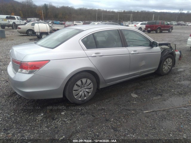 Photo 3 VIN: 1HGCP2F33CA216883 - HONDA ACCORD SDN 