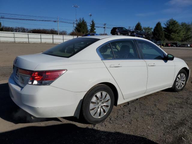 Photo 2 VIN: 1HGCP2F33CA231318 - HONDA ACCORD LX 