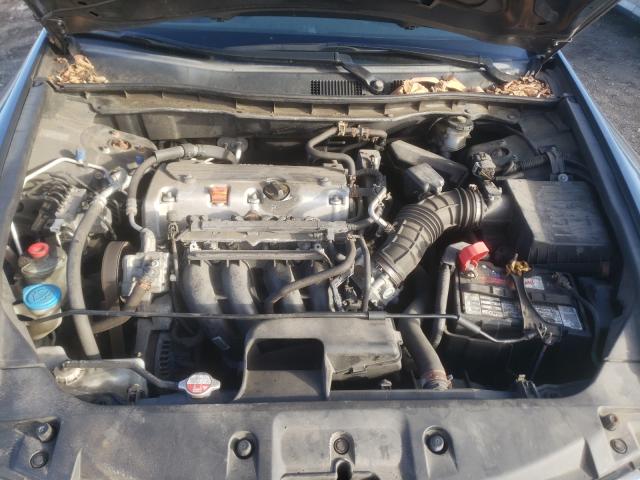 Photo 6 VIN: 1HGCP2F33CA240472 - HONDA ACCORD LX 