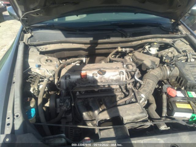 Photo 9 VIN: 1HGCP2F33CA242951 - HONDA ACCORD SDN 