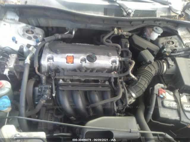 Photo 9 VIN: 1HGCP2F34AA025843 - HONDA ACCORD SDN 