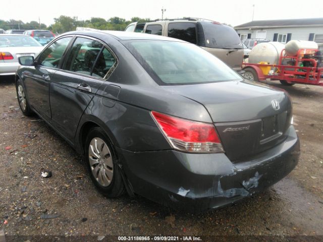 Photo 2 VIN: 1HGCP2F34AA035434 - HONDA ACCORD SDN 