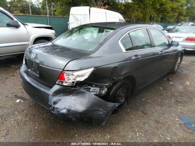 Photo 3 VIN: 1HGCP2F34AA035434 - HONDA ACCORD SDN 