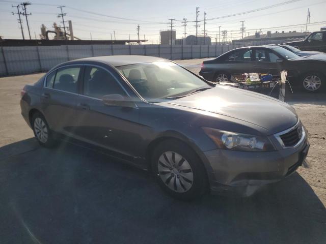 Photo 3 VIN: 1HGCP2F34AA044375 - HONDA ACCORD 