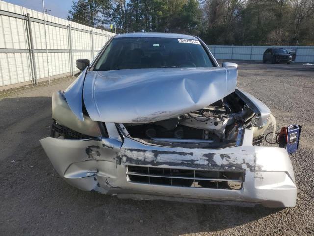 Photo 4 VIN: 1HGCP2F34AA055019 - HONDA ACCORD LX 