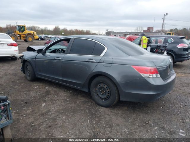 Photo 2 VIN: 1HGCP2F34AA059619 - HONDA ACCORD 