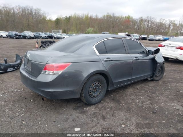 Photo 3 VIN: 1HGCP2F34AA059619 - HONDA ACCORD 