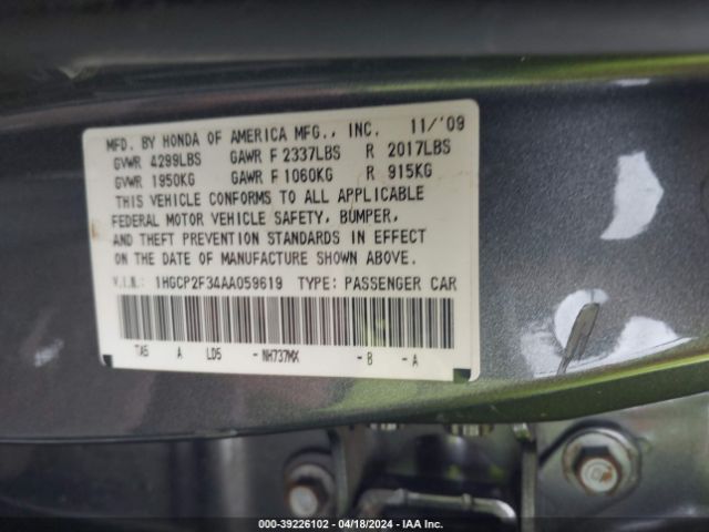 Photo 8 VIN: 1HGCP2F34AA059619 - HONDA ACCORD 