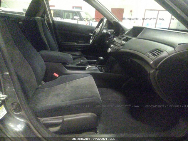 Photo 4 VIN: 1HGCP2F34AA071754 - HONDA ACCORD SDN 